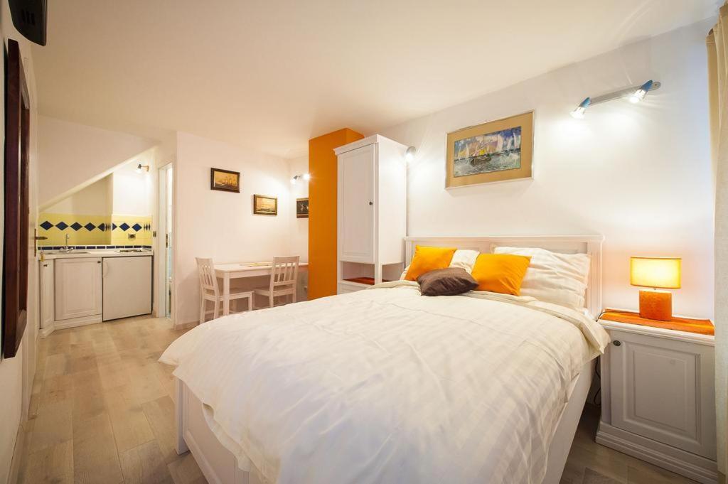 Apartments Tanga Rovinj Exterior foto